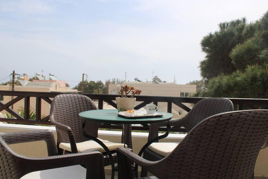 Rodi Apartments 1 Kamári المظهر الخارجي الصورة