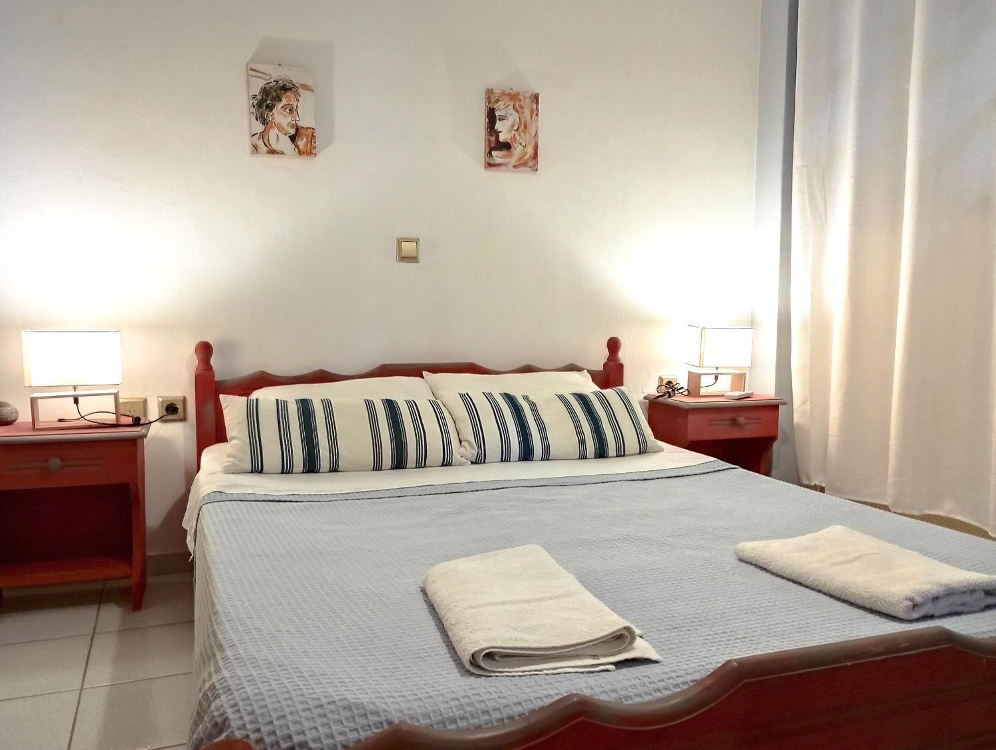 Rodi Apartments 1 Kamári المظهر الخارجي الصورة